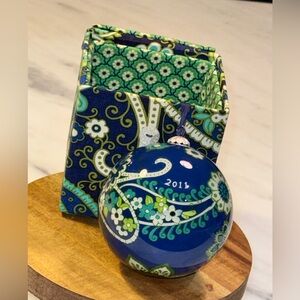 VERA BRADLEY Glass Christmas Ornament 2011 RHYTHM & BLUES 4" Keepsake Gift BOX